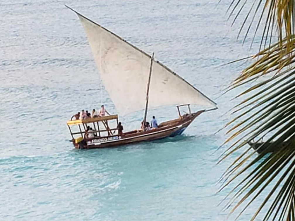 Zaina'S Beach House Nungwi Ngoại thất bức ảnh