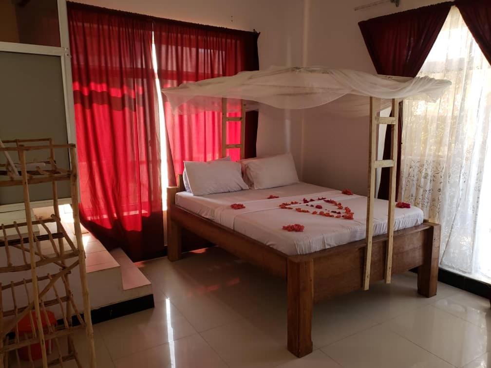 Zaina'S Beach House Nungwi Ngoại thất bức ảnh